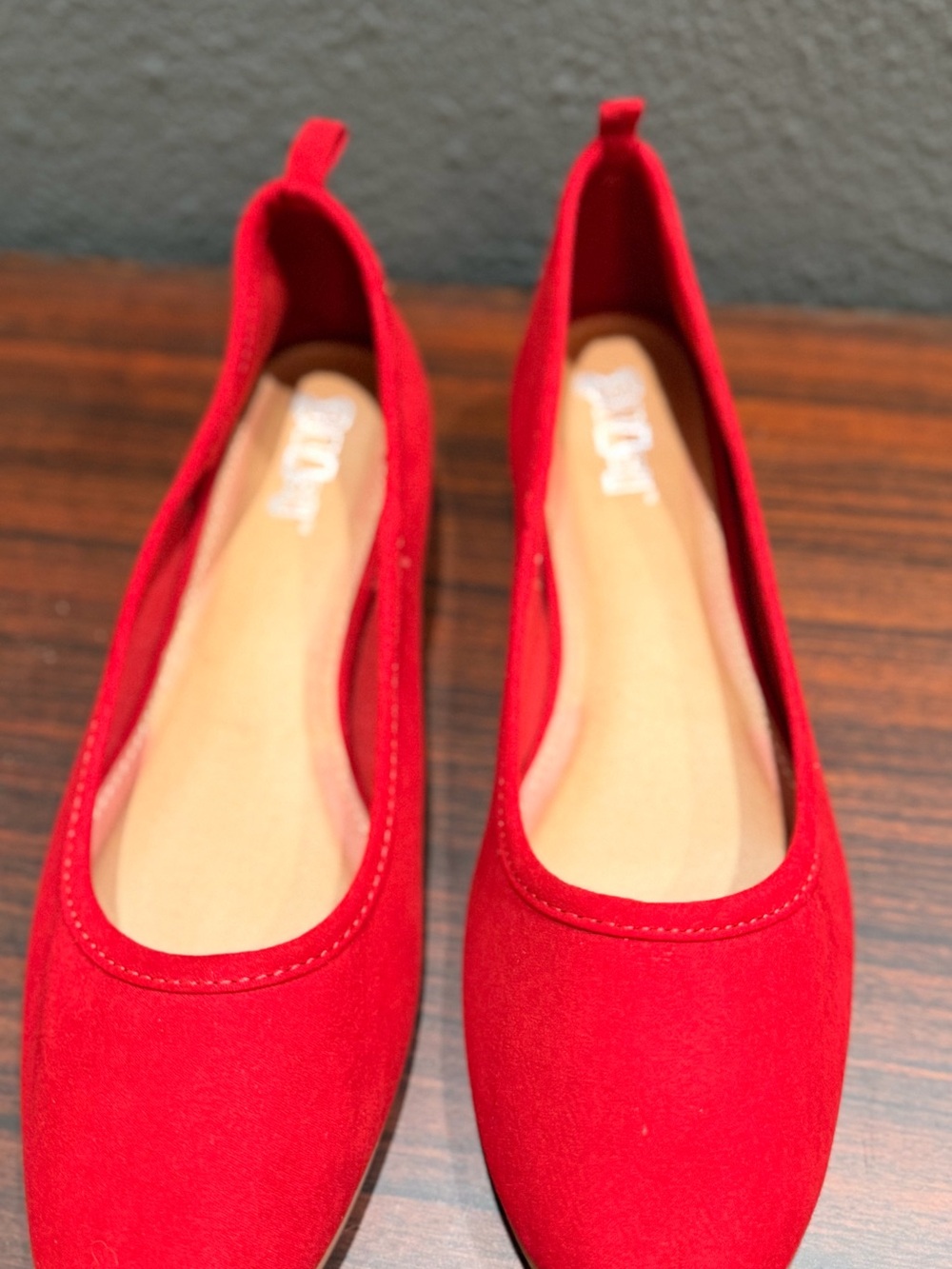 Red Women's Ballet Flats by Brash Size 8.5